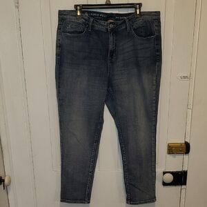 Laurie Felt Classic Boyfriend Blue Jeans